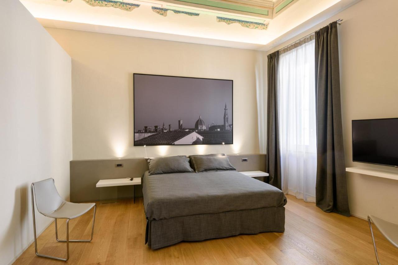 Palazzo Vasarri - Luxury Design Suites Монтеварки Экстерьер фото