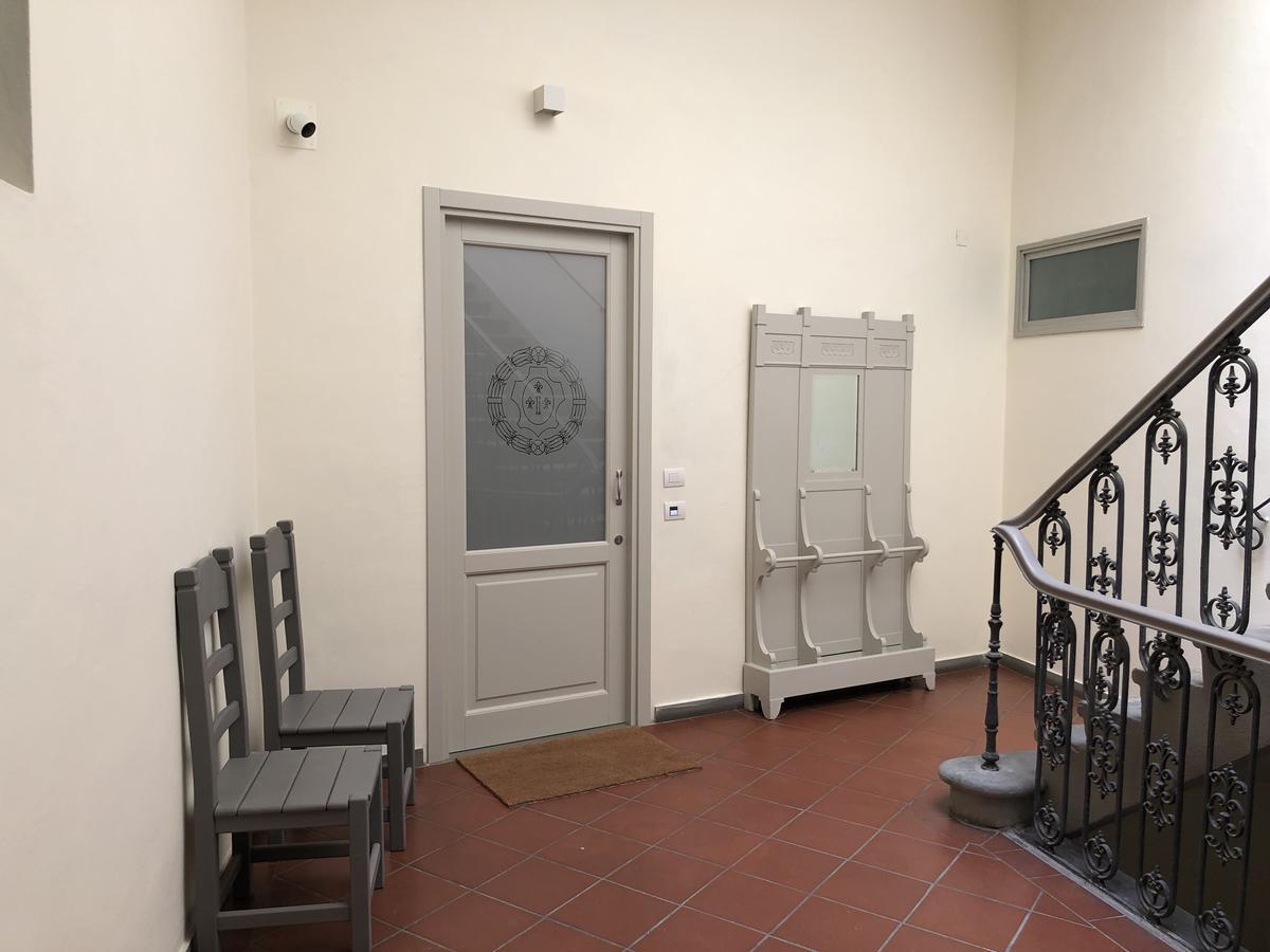 Palazzo Vasarri - Luxury Design Suites Монтеварки Экстерьер фото
