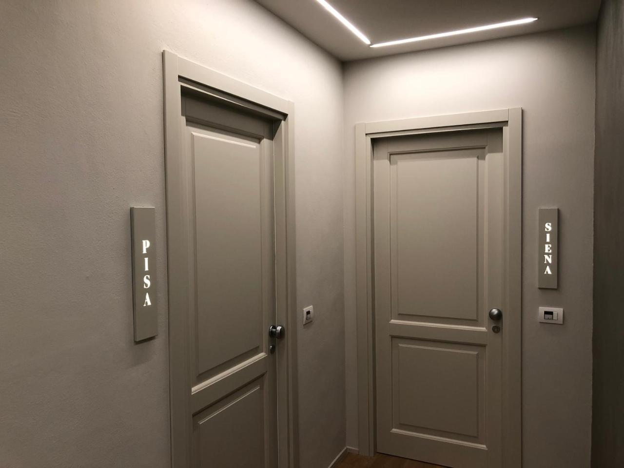 Palazzo Vasarri - Luxury Design Suites Монтеварки Экстерьер фото
