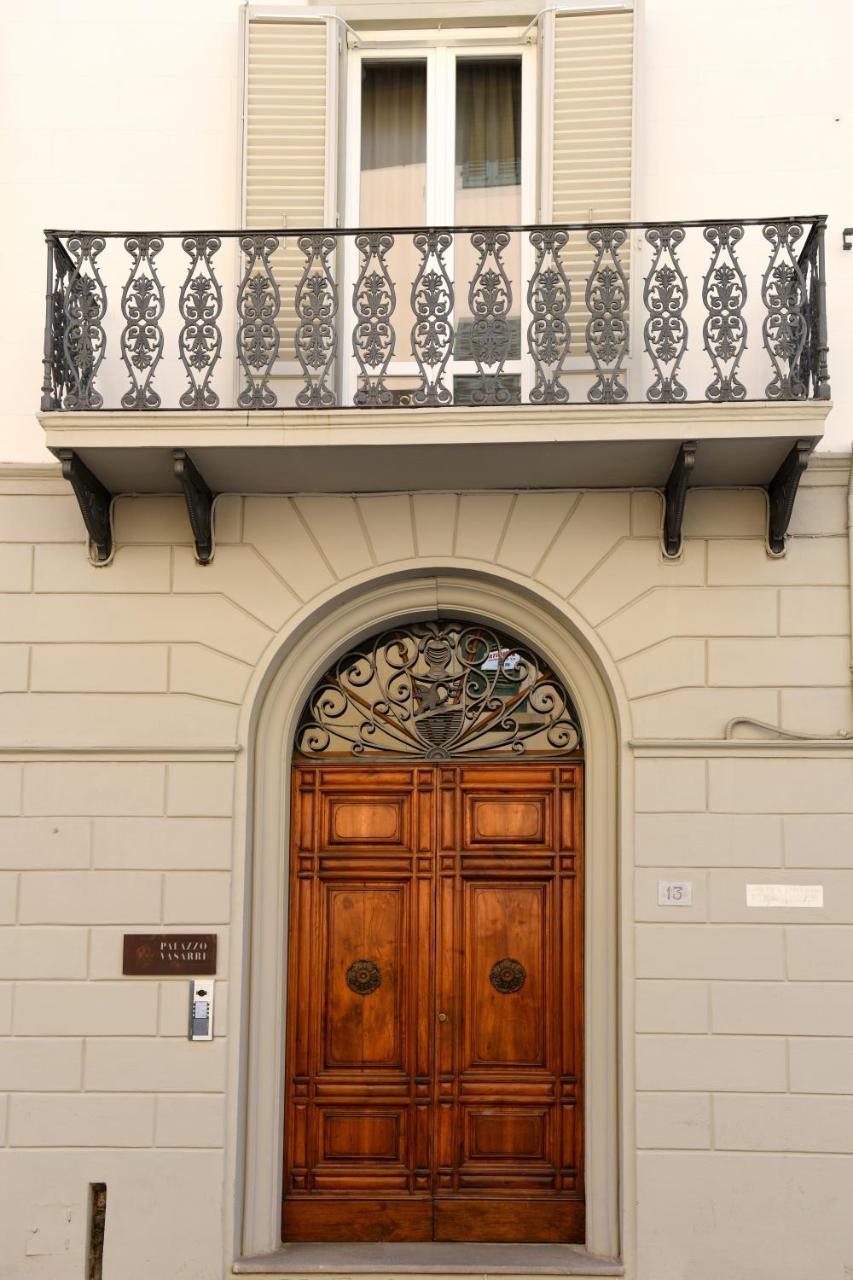 Palazzo Vasarri - Luxury Design Suites Монтеварки Экстерьер фото